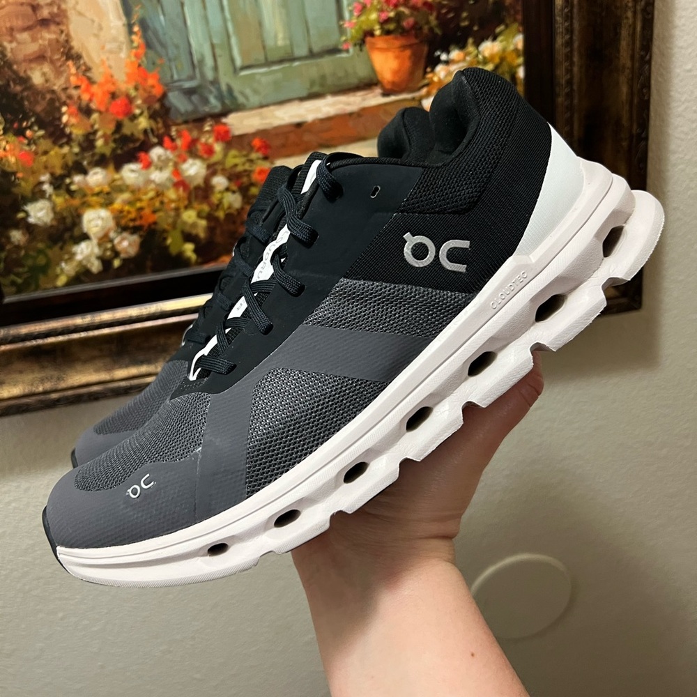 On Running Cloudrunner Eclipse Frost Men shoes - image 14